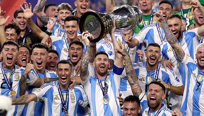 Argentina beat Colombia to win second consecutive Copa America title