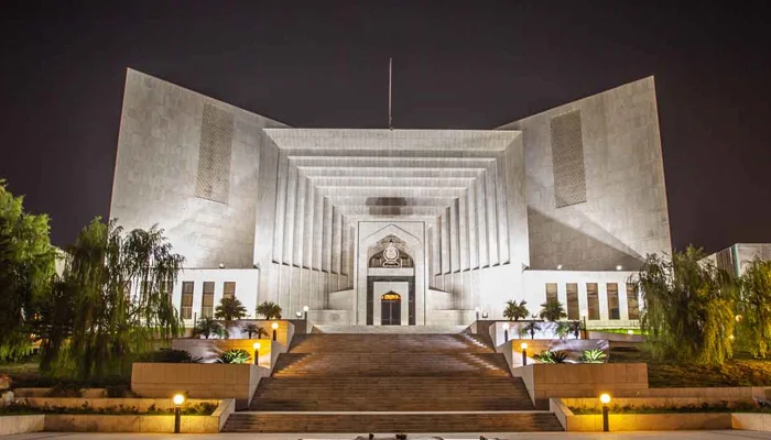 Another retired judge declines ad hoc appointment to the Supreme Court.