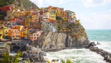 Italy's Famous 'Path of Love' Reopens After Decade with Strict Tourist Rules