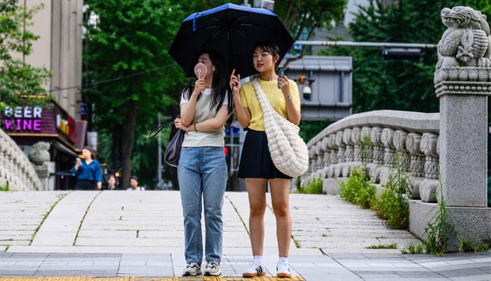 Seoul Breaks 118-Year Weather Record with 26 Consecutive 'Tropical Nights'