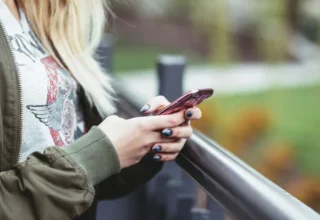 Australia Threatens Social Media Giants with Heavy Fines for Spreading Misinformation