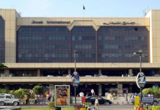 Eight Passengers Arrested at Karachi Airport for Attempting to Travel with Fake Documents