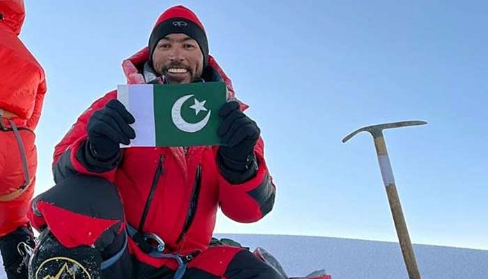 Pakistani Mountaineer Sirbaz Khan Makes History by Summiting All 14 Eight-Thousanders