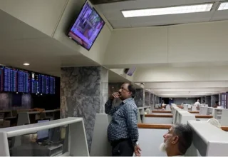 Stocks Hit Record High of 84,900 Points, Driven by Energy Sector Surge