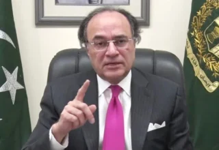 Finance Minister Sees Inflation Easing and Policy Rate Reductions Amid Economic Strain