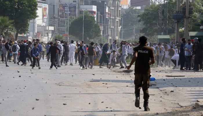 Massive Crackdown: Over 380 Student Protestors Arrested, 1,500 Charged in Lahore 'Rape' Saga