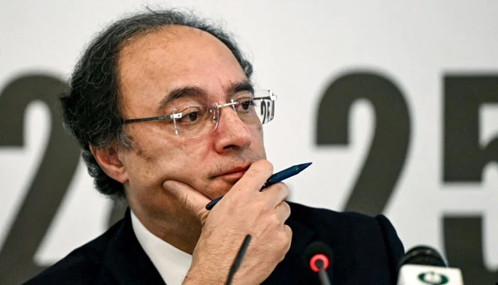 Finance Minister Aurangzeb Highlights Missed Opportunities in Regional Trade with Neighboring Countries