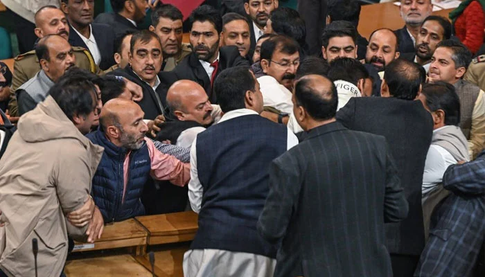 Debate Over 'Special Status' Sparks Uproar in IIOJK Assembly